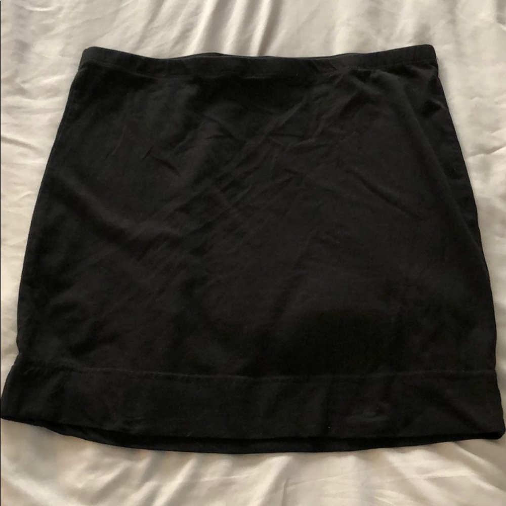 Black skirt